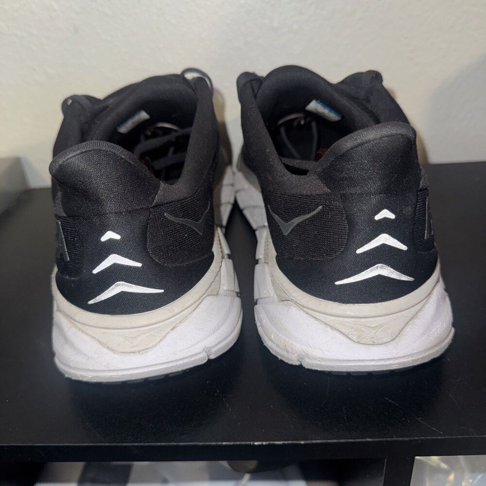HOKA ONE ONE ARAHI 6 Mens Black Running Comfort Sneakers Size US 11.5 EE  EUR 46 - Picture 4 of 7